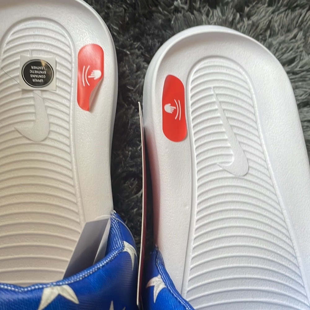 Nike slide - Picture 2 of 6
